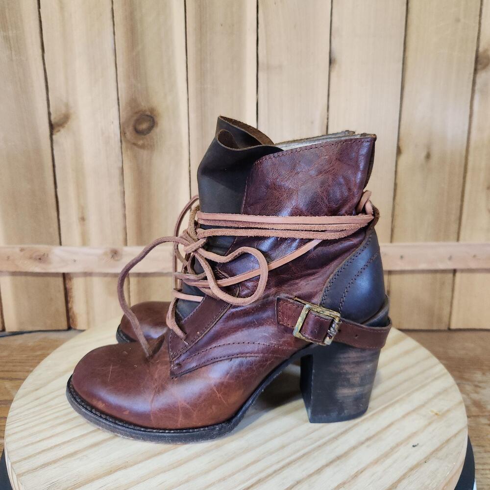 Freebird FB-Billy Boots Womens 9 Brown Leather Ankle Lace Up Buckle Boho Western
